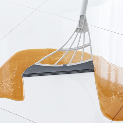 먼지 한 톨 용납 않는 깔끔함, 쓰리잘비 다용도 실리콘 빗자루