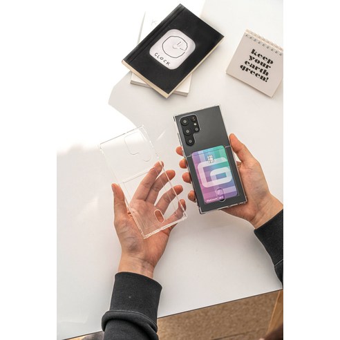 휴대폰 보호를 위해 혁신과 편리성을 결합한 구스페리 하이브리드 에어백 카드 포휴대 케이스