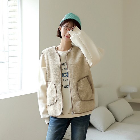 빼빼 여성용 인조양털 배색디테일 푸들 베스트