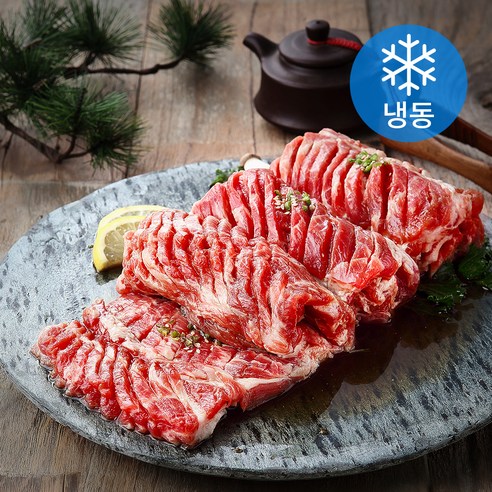 제주의 풍미를 담은 특별한 선택, 고급진 제주 흑돼지 백년초 왕구이 제주흑돼지