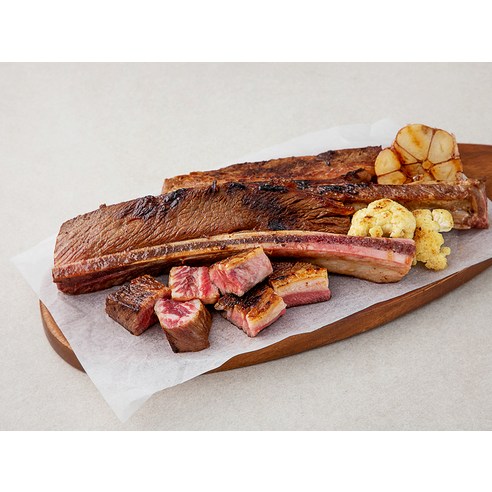 퇴근 후 뚝딱! 온 가족 입맛 사로잡는 곰곰 양념 우대 꽃갈비