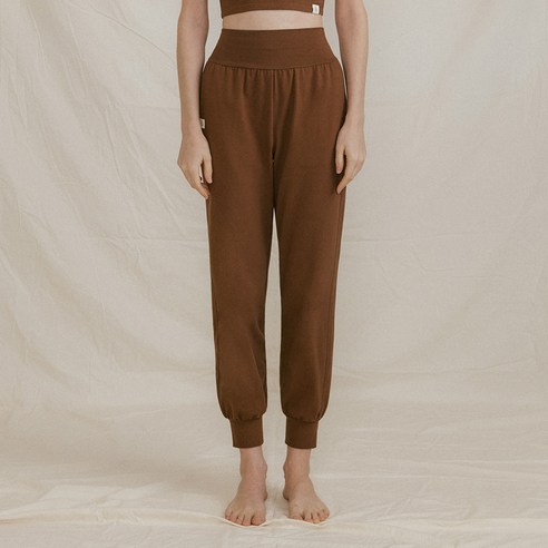 자유로운 일상을 위한 편안함, 프론투라인 릴리엄 카르마 팬츠 브라운 프론투라인요가복