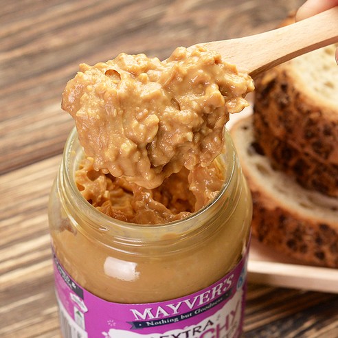 씹는 재미가 살아있는 메이버스 엑스트라 크런키 피넛버터, 아침 식탁을 풍요롭게!