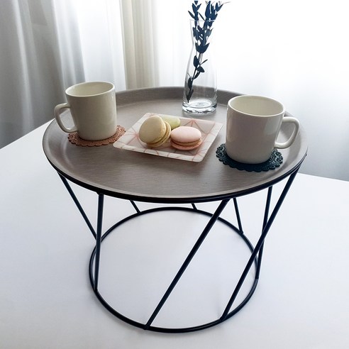 공간에 감성을 더하는 로흐야 오블리크 원형 테이블