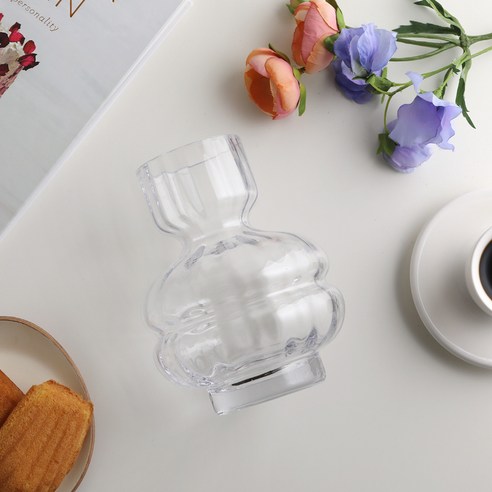 고급스러운 디자인과 다기능성을 겸비한 삼호유리 플리츠 더블 볼륨 유리화병