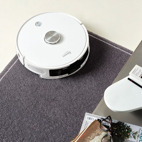 깨끗하고 편리한 청소를 지원하는 리하스 무선 물걸레 로봇청소기 LH90