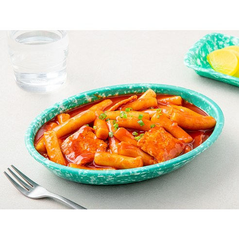 집에서 맛있는 떡볶이를 간편하게 즐기세요.