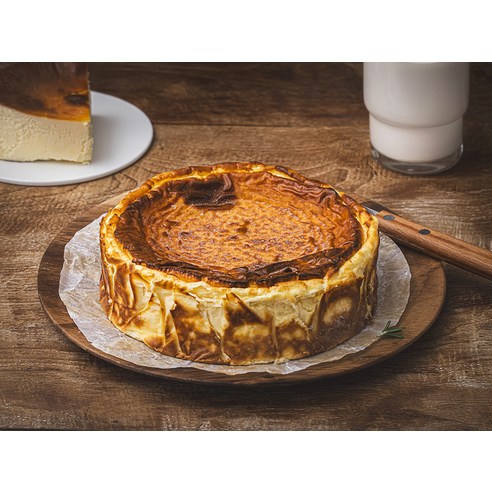 깊어가는 풍미, 무화당 바스크 치즈케이크 플레인으로 만끽하는 특별한 순간