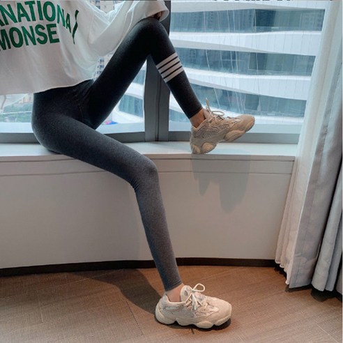 女  時尚  服裝  打底  綁腿  成年女性  成年女性  女士的  女人  淑女