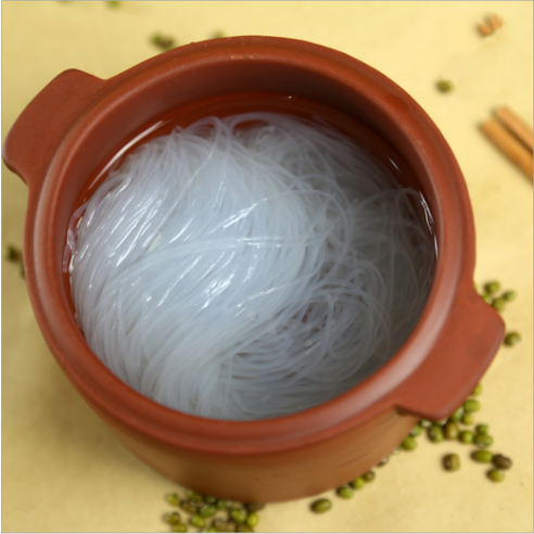 섬세한 녹두 풍미로 미식 경험을 완성하는 용타 요리용 녹두 실당면