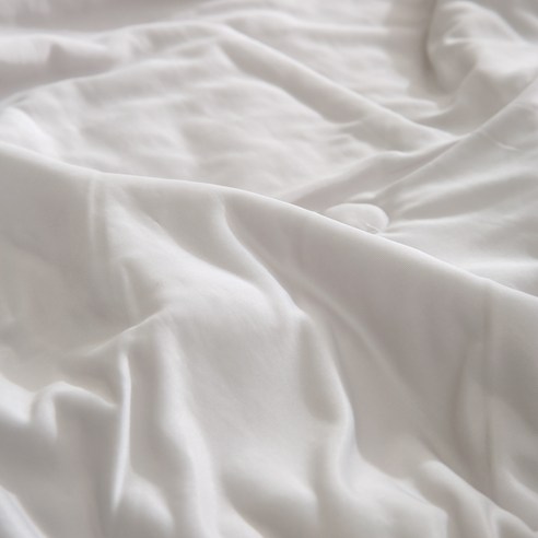 床上用品 套組 羽絨被 熟睡 睡眠 蜂蜜睡眠 深度睡眠 睡前 柔軟 蓬鬆