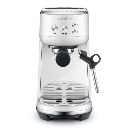 가정의 바리스타 되기: 브레빌 밤비노 에스프레소 머신으로 커피 즐기기