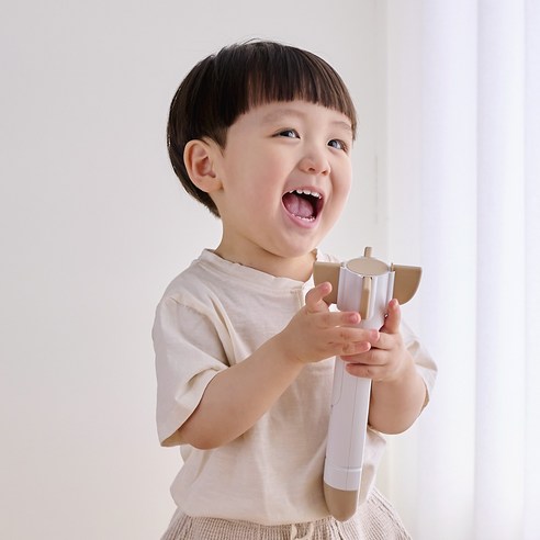 아띠래빗 키재기로 우리 아이의 소중한 성장 기록을 시작하세요!