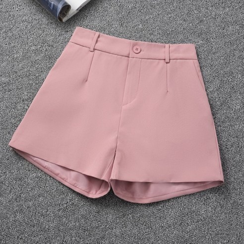 女  時尚  服裝  下裝  短褲  成年女性  成年女性  婦女  女人  淑女