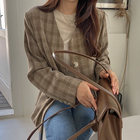화이트폭스 여성용 시크릿 버튼 노카라넥 체크 자켓