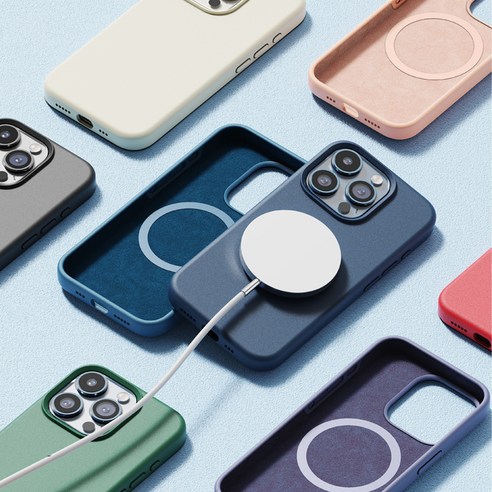 누아트 헤이즐 실리콘 케이스: 아이폰 15 Pro를 위한 완벽한 보호와 스타일리시한 디자인