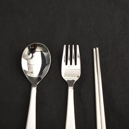 안심을 담은 선택, 윌리브 아동 커트러리 세트로 우리 아이 식탁을 건강하게!