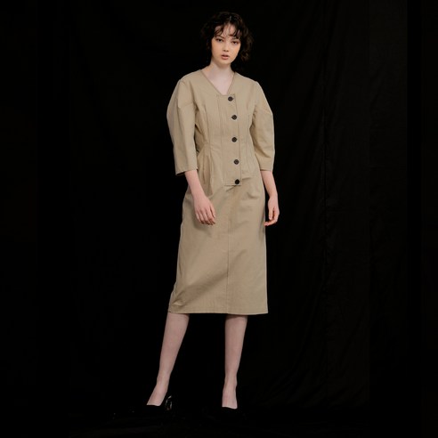주드맥콜 Ivy Button Midi Dress