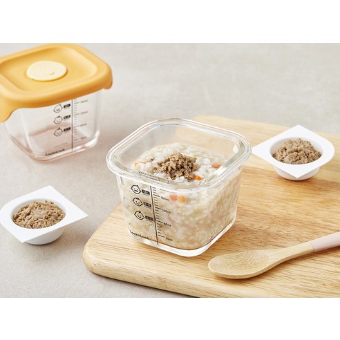 70% 한우 함량으로 든든하게! 베이비본죽 볶은한우로 간편하게 영양 가득한 한 끼를!