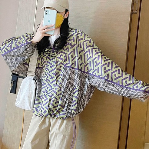 샤르드 패턴 후드 바람막이 점퍼 260574 (앤드스타일 여성용) 바람막이여성 샤르드 패턴 후드 바람막이 점퍼 260574 (앤드스타일 여성용) 바람막이여성
