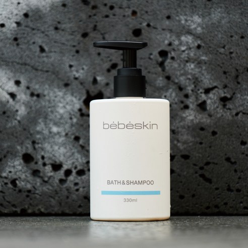 민감한 아기 피부를 위한 순하고 간편한 올인원 비건 바스 앤 샴푸