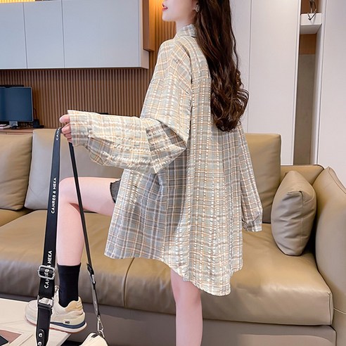 가을의 필수 아이템: 어썸풀 쿠키 체크 셔츠