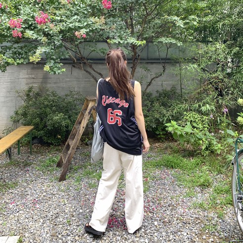 夏季  寬褲  綁帶褲  防風衣褲  女式工裝褲  工裝褲  日常造型  美式休閒造型  褲子推薦  春季協調