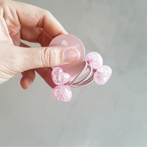 사랑스러운 우리 아이의 스타일을 완성하는 여아용 방울 헤어밴드 세트