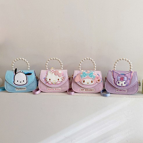 사랑스러운 디자인과 실용성을 겸비한 완벽한 어린이 크로스백