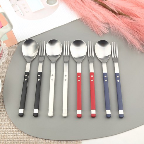 보겐 스퀘어 솔렌 디저트 커트러리 4인 세트, 블랙, 화이트, 루비레드, 사파이어, 1세트, 디저트포크 4p + 디저트스푼 4p