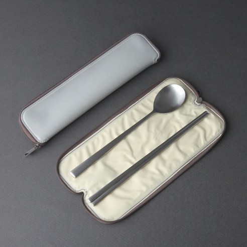 위생적인 식사를 위한 완벽한 선택, 인스푼 PVC 어른 수저집!