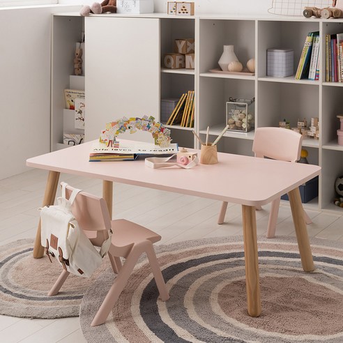 아이의 꿈을 디자인하는 공간, 리바트 꼼므 아이 책상 방문설치 리바트꼼므책상