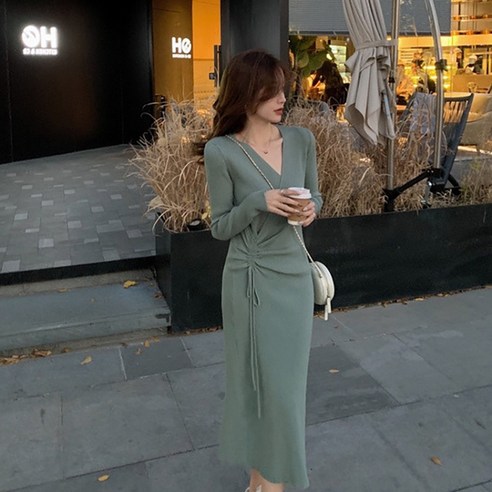 女裝  時尚  服裝  長裙  成年女性  成年女性  婦女  女人  淑女  淑女