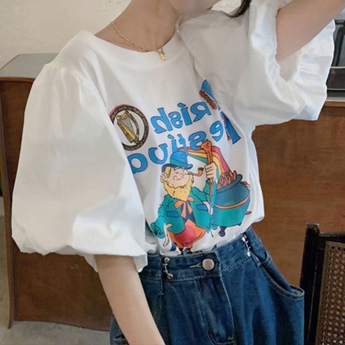 女 時尚 服裝 上衣 短袖 t卹 成年女人 成年女人 女士 女人 涼爽 夏天 夏天 夏天 夏天 夏天 夏天 涼爽的夏天 仲夏 夏天 夏天 炎熱的夏天炎熱的夏季 炎熱的夏季 夏 夫人 夫人 冷靜 冷靜 女裝 服裝 短袖T卹