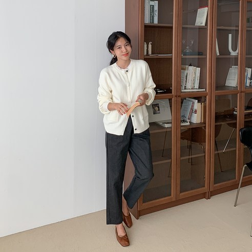 開襟衫  圓領開襟衫  女式針織  女式秋季開襟衫  女式開襟衫  女款春季開襟衫  秋季開襟衫  女款針織  女款秋季開襟衫  針織開襟衫