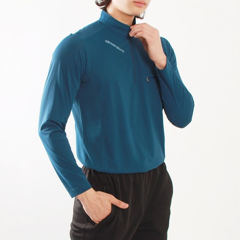 마인플로우 반집업 등산 티셔츠 RM231