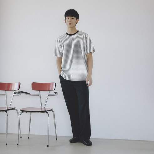 男 時尚 服裝 打底 休閒 短褲 成年男 成年男 青年 男