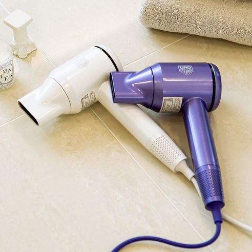 바람의 속삭임, 유로스티머 윈드프로로 완성하는 완벽한 헤어 스타일