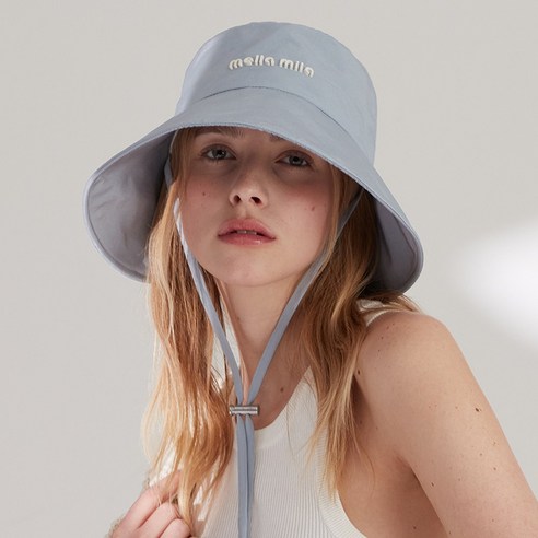 자외선 차단과 스타일을 한번에! 멜라밀라 로렌 폴리 보닛햇으로 완성하는 데일리룩