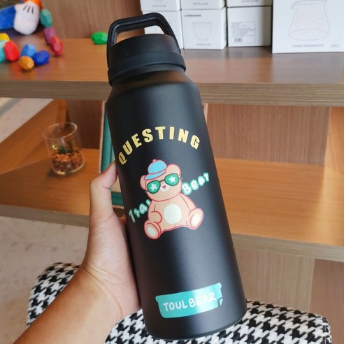 패션 대용량 스테인리스 스틸 스포츠 주전자 조곰핸드 빨대 진공 물컵 아웃도어 달인 테이블자, 블랙_1400ml