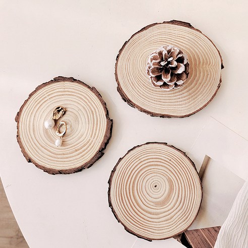 나무 코스터 하나로 달라지는 공간의 마법