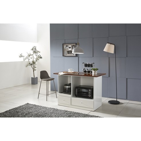 모앤아이퍼니처의 아일랜드 스타일 홈바테이블: 스타일과 편의성의 완벽한 조화