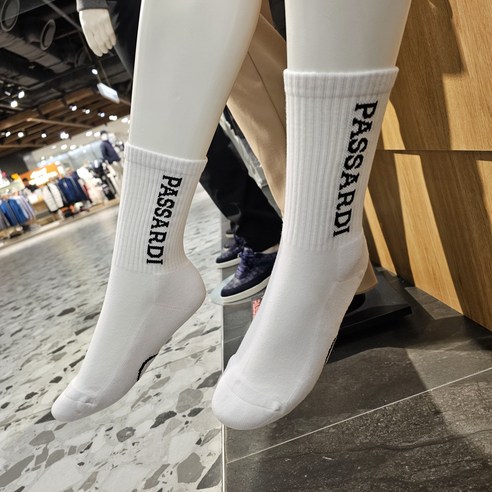 발랄한 필드 위 스타일 완성! 파사디골프 여성 스포츠 양말 솔직 후기 파사디골프웨어