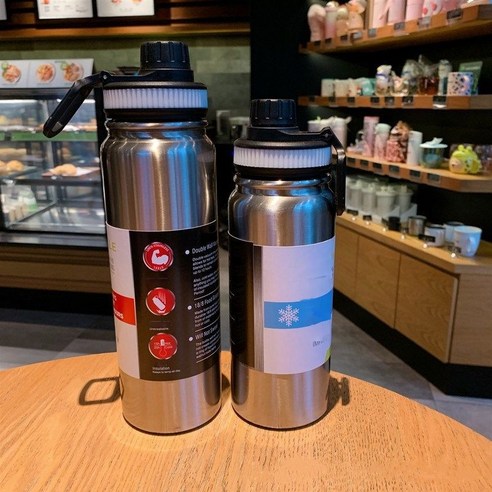 최신 창의력 대용량 야외 운동 창의 휴대용 304 스테인리스강 보온컵, 실버, 600Ml