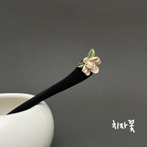 나무비녀 전통은 전통적인 디자인과 기능을 갖춘 제품입니다