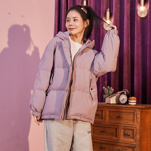 Cao Ying 당나라 겨울 새로운 재킷 여성 짧은 디자인 화이트 후드 빵 코트 작은