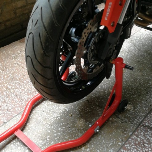 바이크리어스탠드, 바이크 라이프의 편리함을 더하다