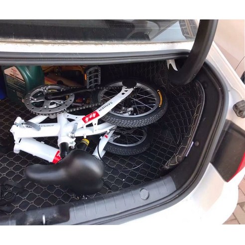 좁은 공간, 스타일리시하게! 사바 크로몰리 접이식 자전거로 해결하세요.