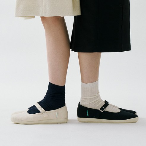 발이 편안한 하루를 선물하는 르무통 메리제인 슈즈