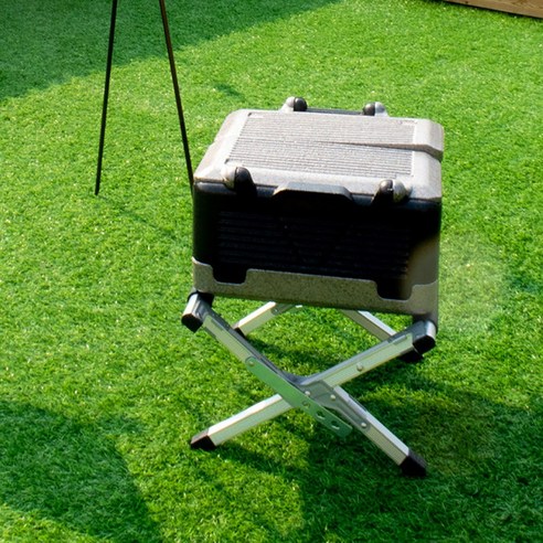 캠핑을 더 편안하고 즐겁게 만드는 캠든 아이스박스 받침대